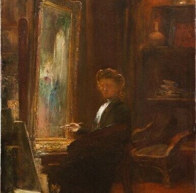 Peintre assis dans un atelier sombre face à une grande toile